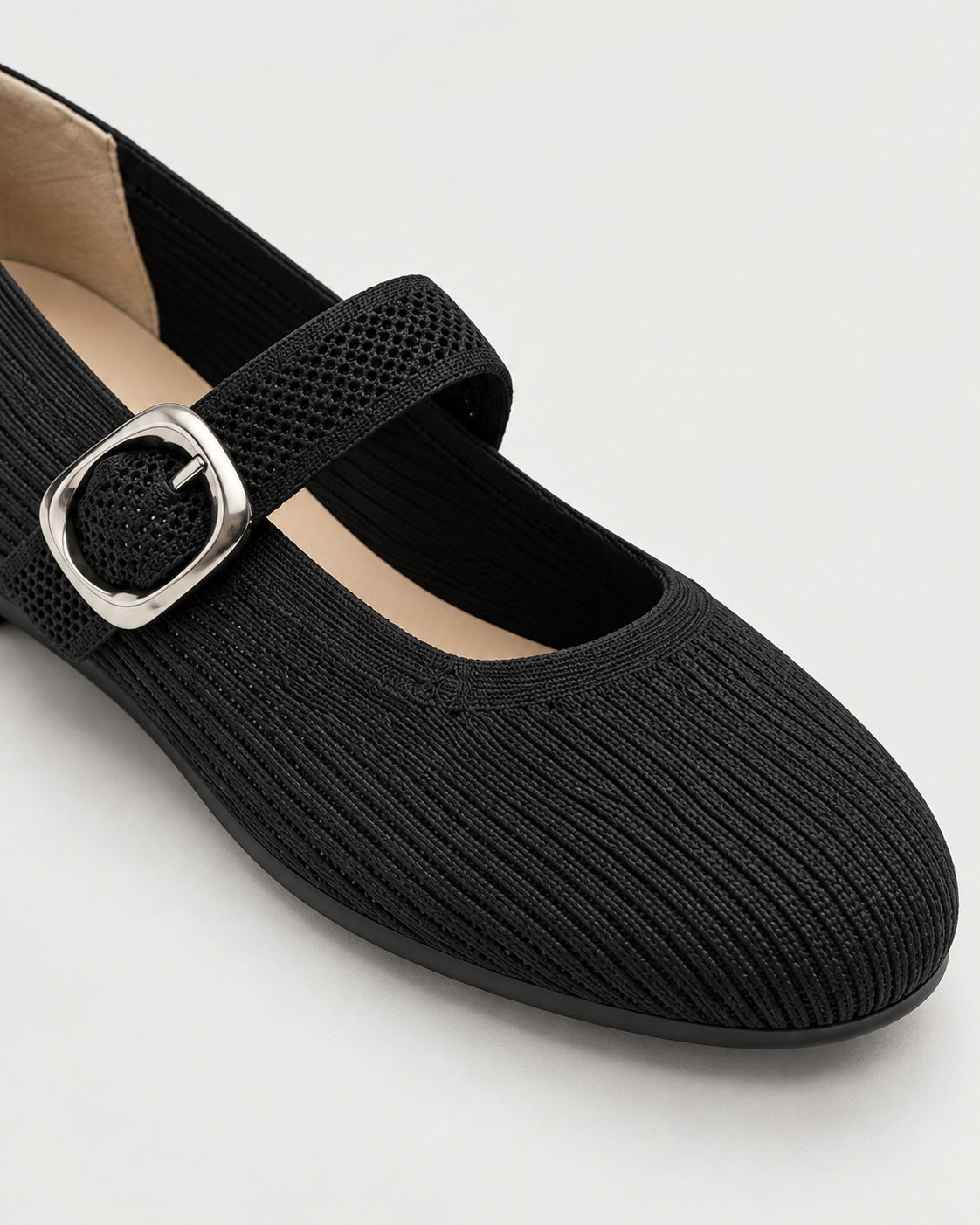 Margot Mary Jane Flat